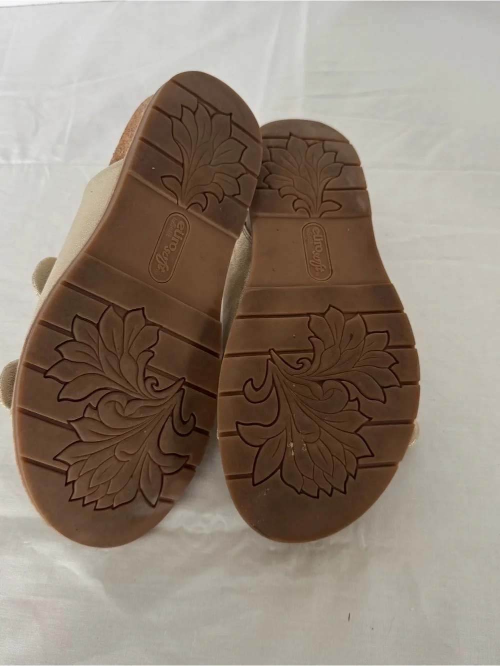 Eurosoft by Söff metallic gold slide sandals Size 8M